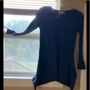 Women’s Blue Top